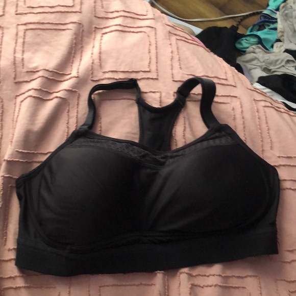 Sports bra - Picture 1 of 2